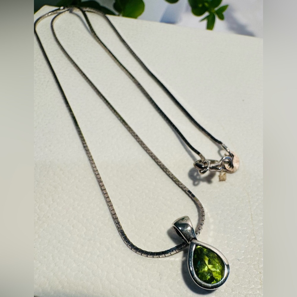 Peridot 925 Sterling Silver Teardrop Pendant by Metalsmiths Canada